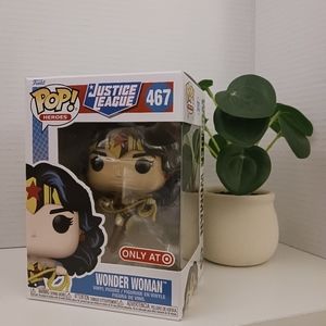 NWT Funko - POP! Heroes #467 Wonder Woman